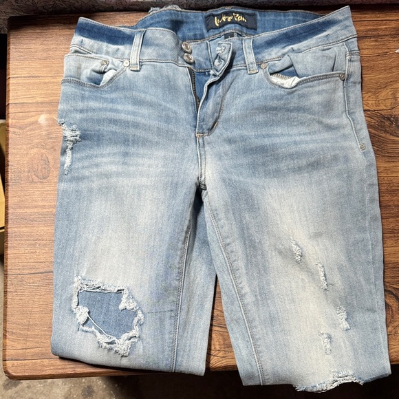 Indigo Rein Denim - Indigo Rein Light Blue Distressed Skinny Jeans